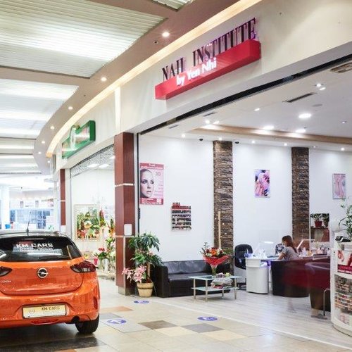 NAIL INSTITUTE by Yen Nhi