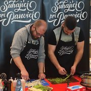 Šuhajíci na panvici - 57299390_2905284102845544_1313054343716405248_o